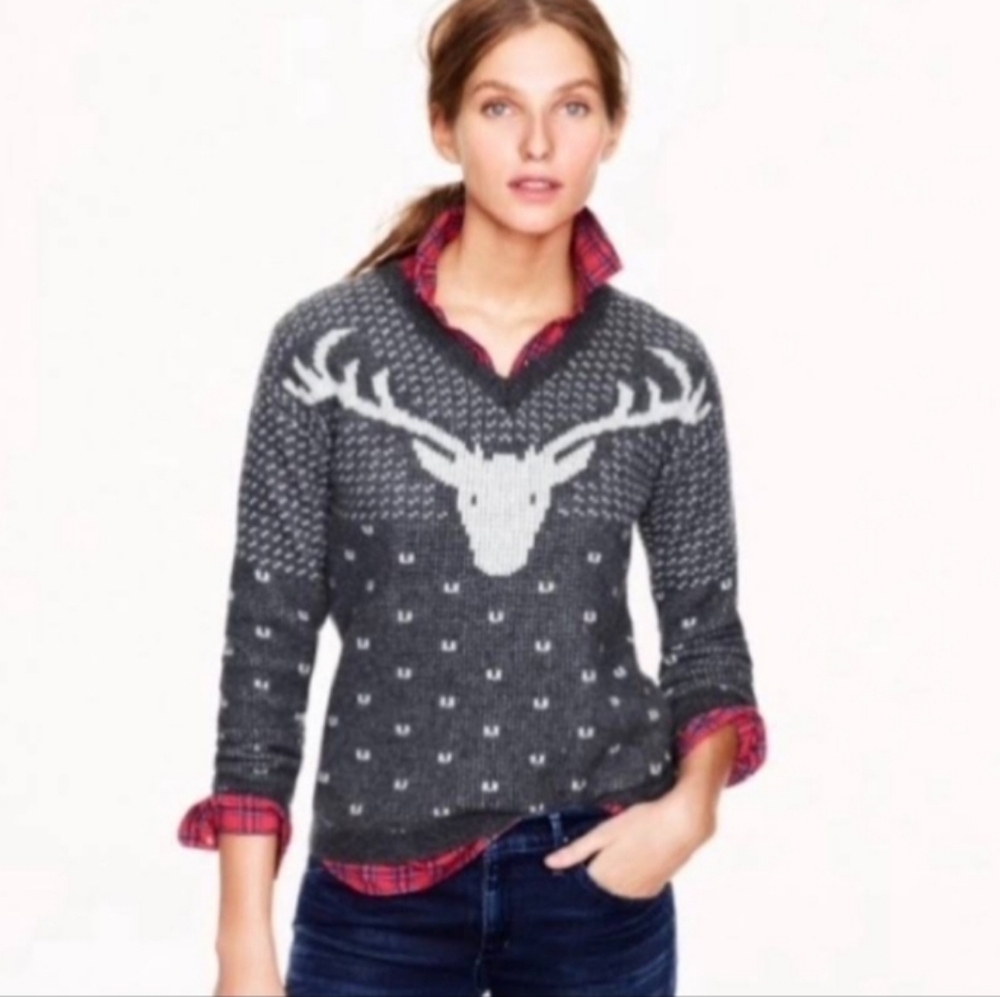 J Crew Wool Grey Cream Reindeer Christmas Holiday V Neck Festive Sweater M
